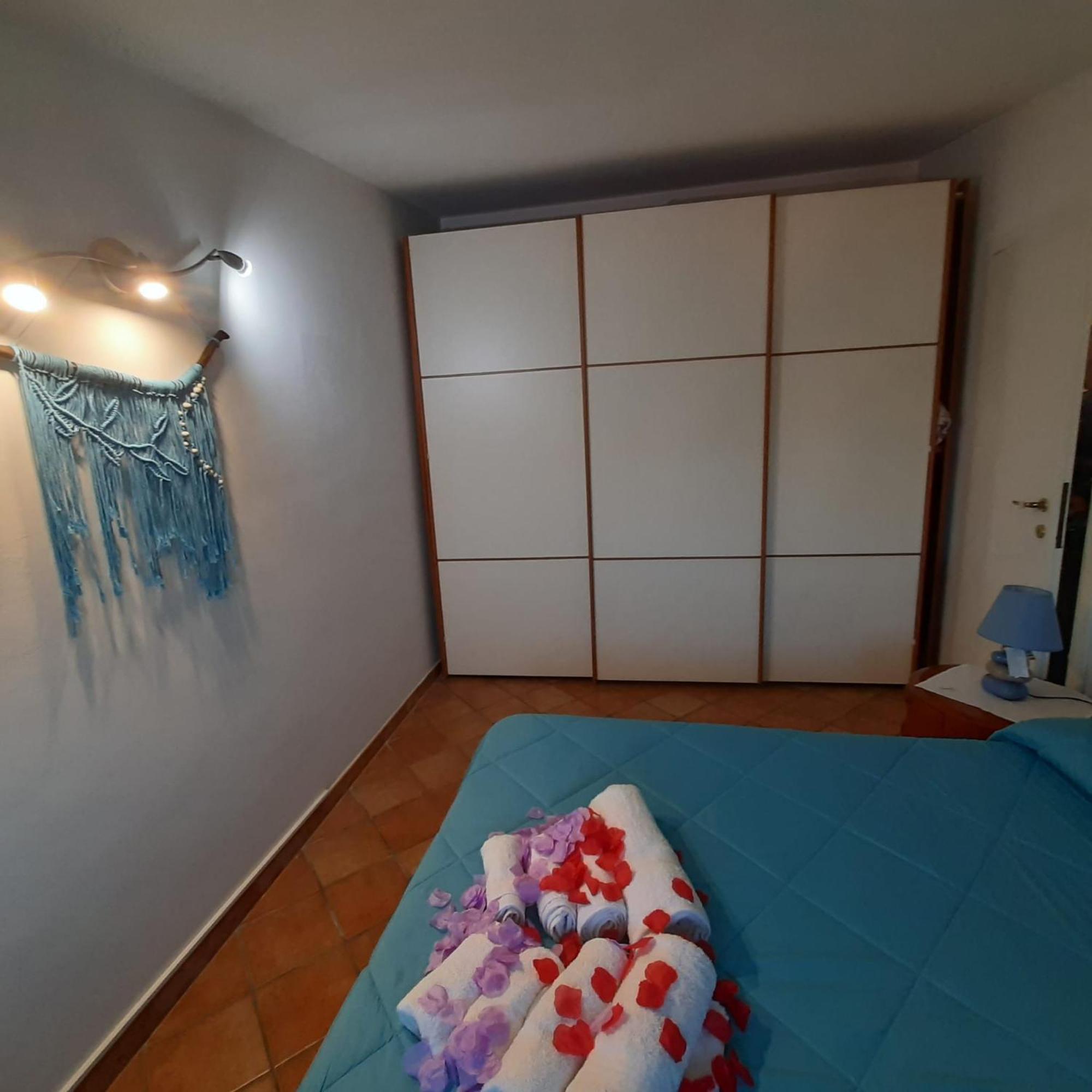 La Terrazza Sul Faro Apartment Fiumicino Luaran gambar