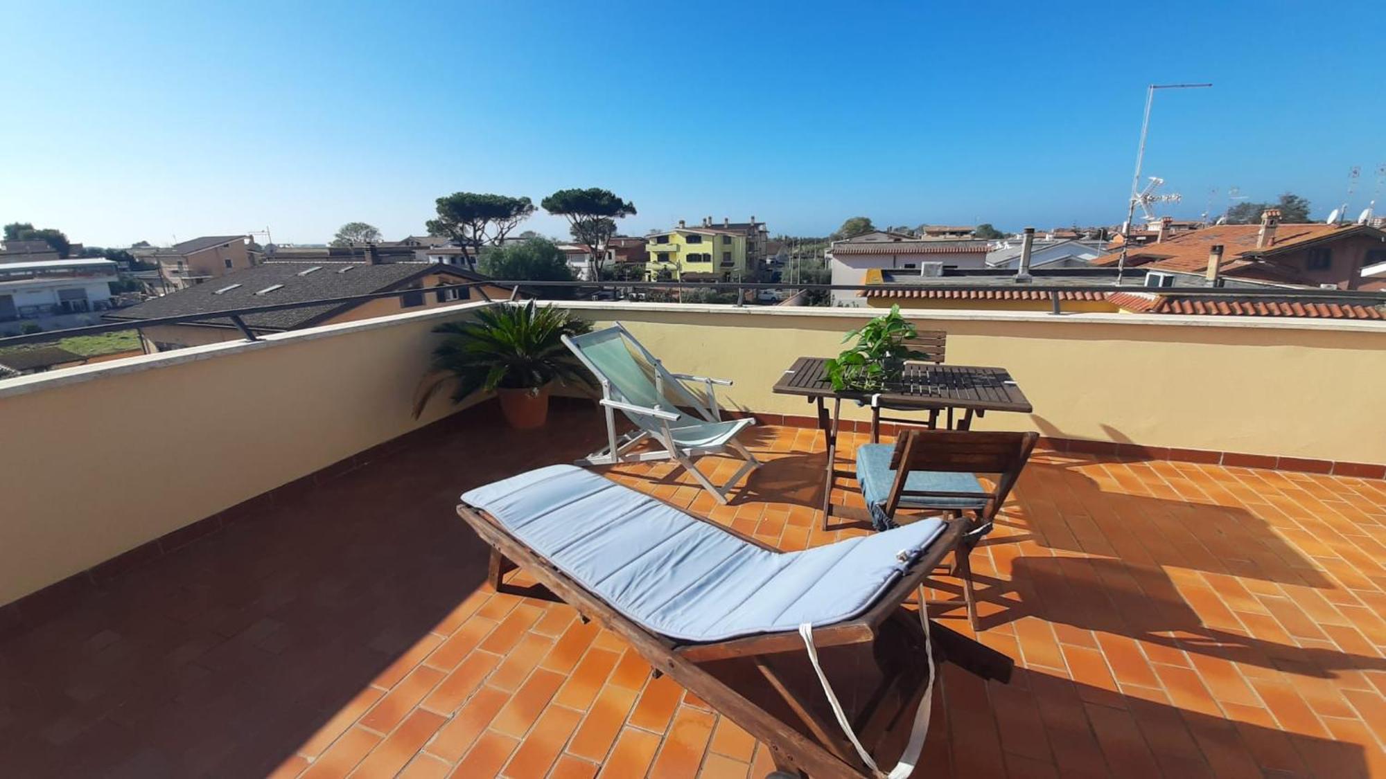 La Terrazza Sul Faro Apartment Fiumicino Luaran gambar
